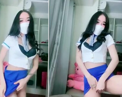 Cici Cosplay Pramugari Live Barbar Mata Jadi Melotot